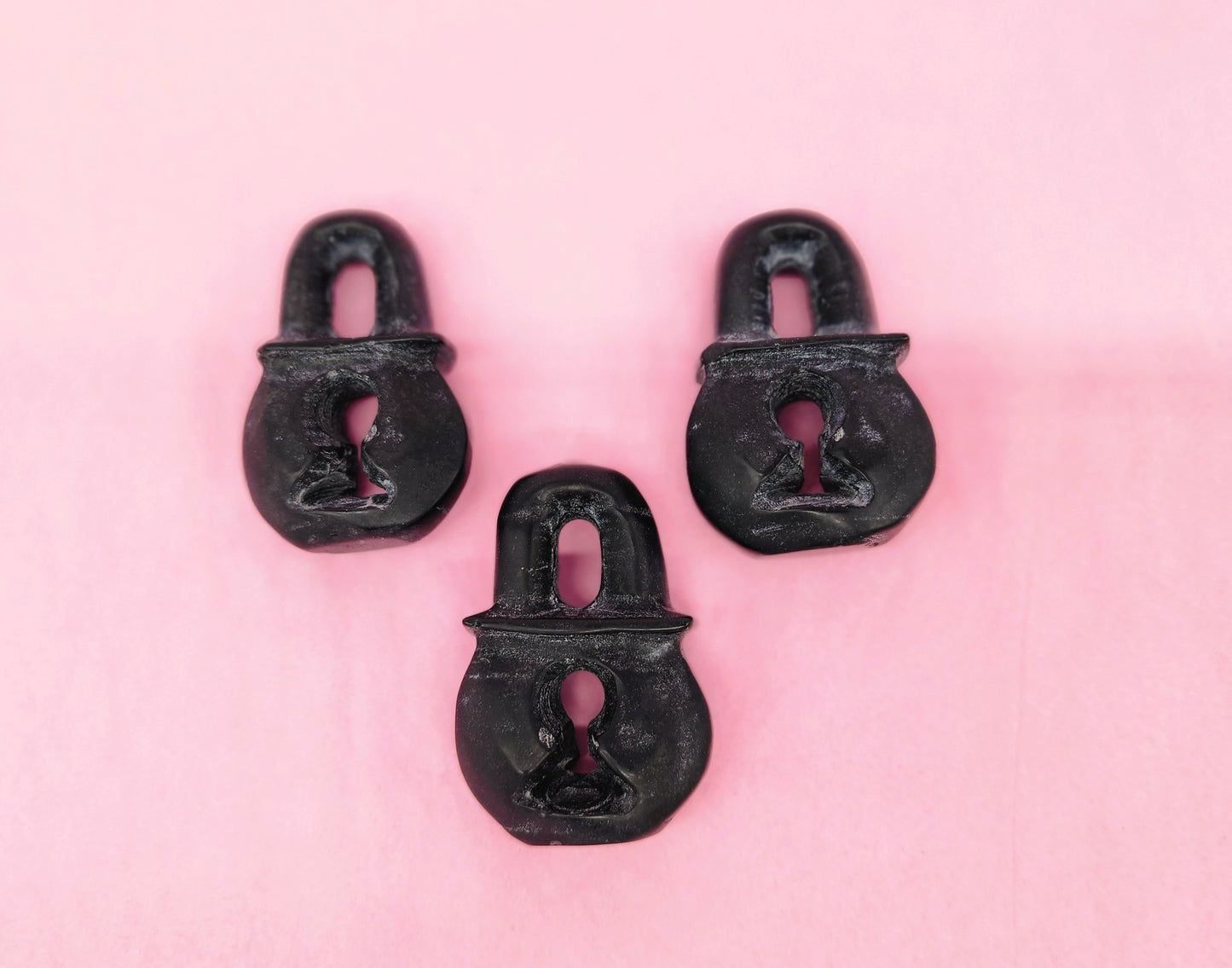 Obsidian Antique Lock